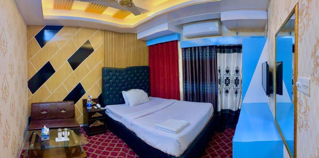 Hotel Heaven Inn Dhaka Room photo